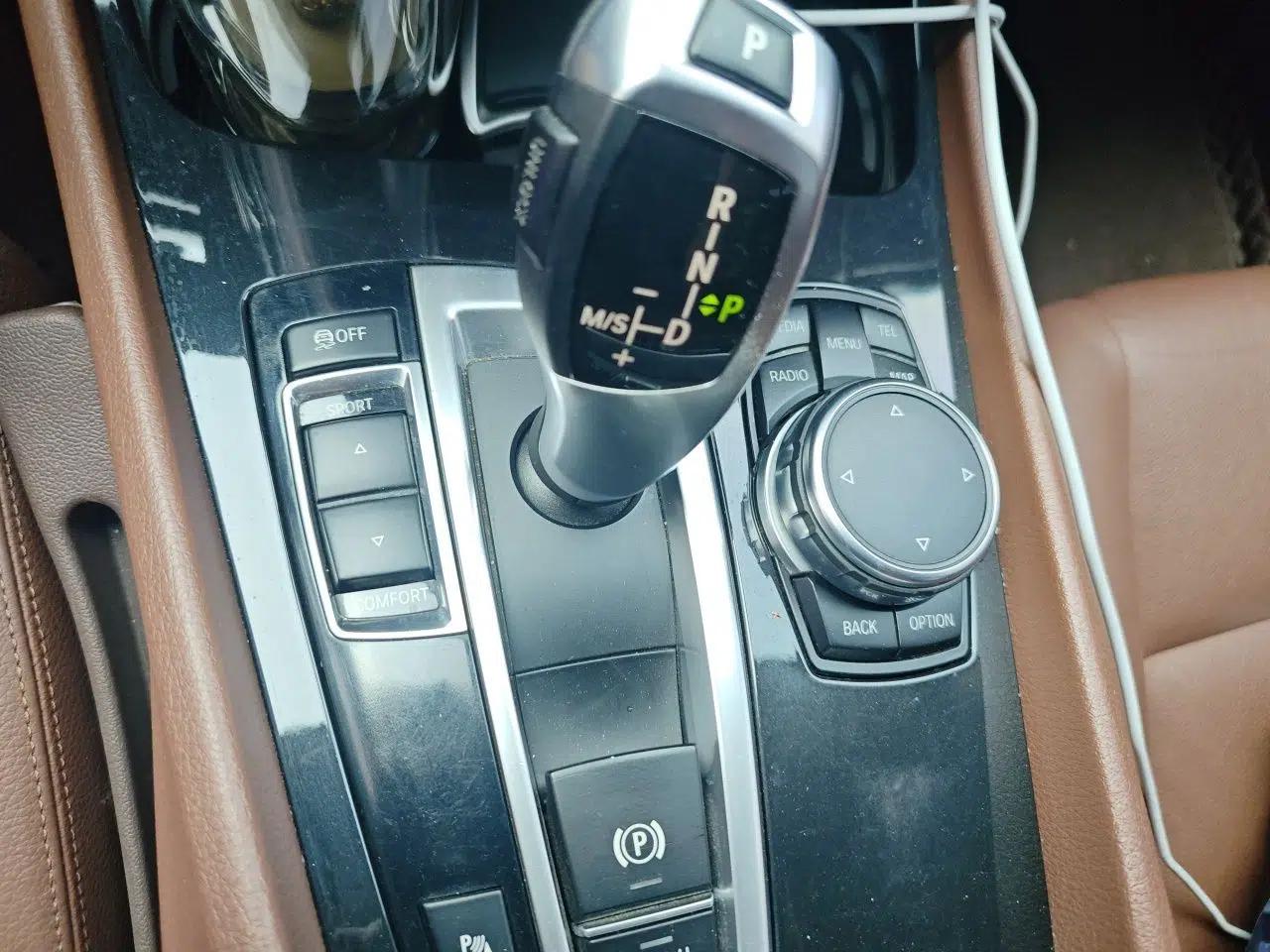 BMW 5 Series GT 2015 528i Leading Model — миниатюра 15