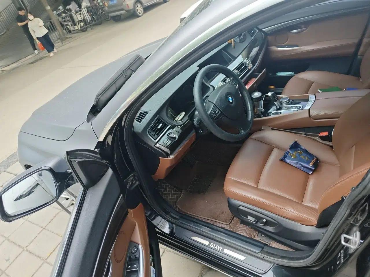 BMW 5 Series GT 2015 528i Leading Model — миниатюра 17