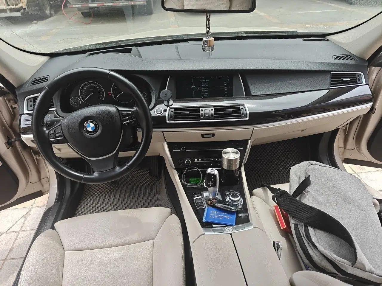 BMW 5 Series GT 2010 535i Luxury Edition — миниатюра 10