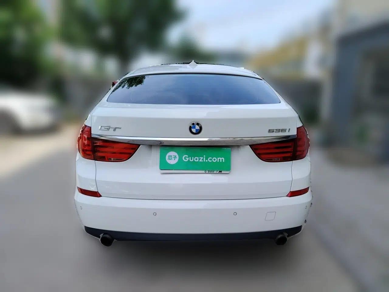 BMW 5 Series GT 2010 535i Leading Model — миниатюра 5