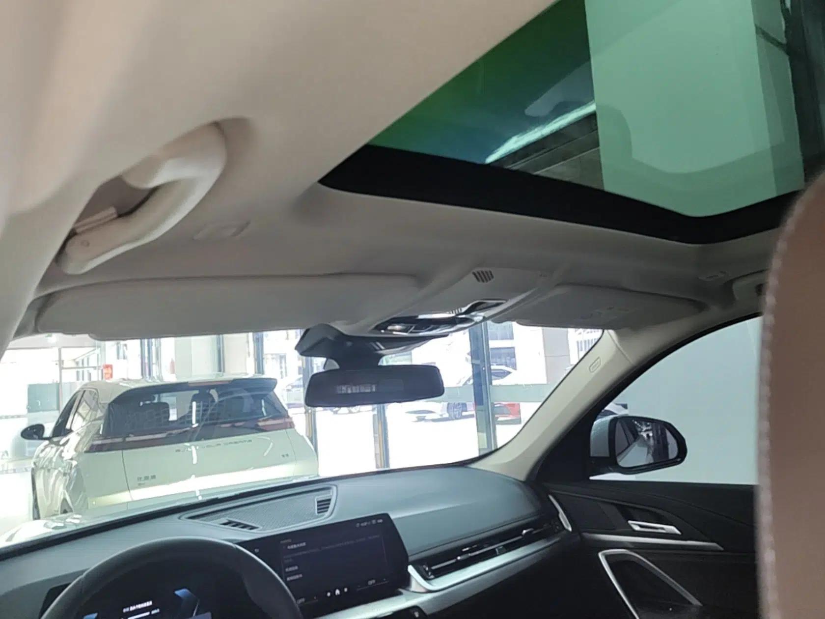 BMW iX1 2025 eDrive25L M Sport Package — миниатюра 20