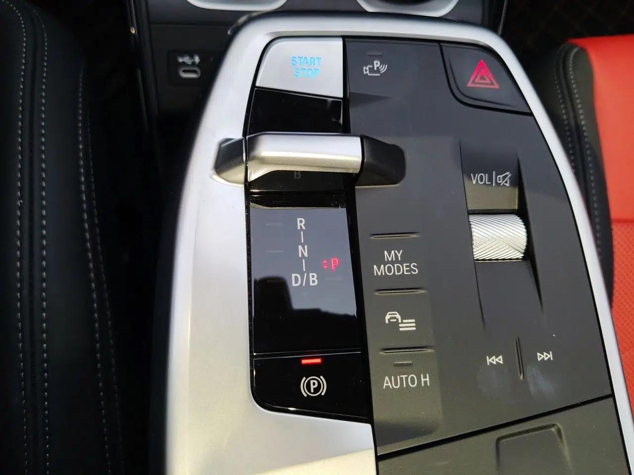 BMW iX1 2023 xDrive30L M Sport Package — миниатюра 15