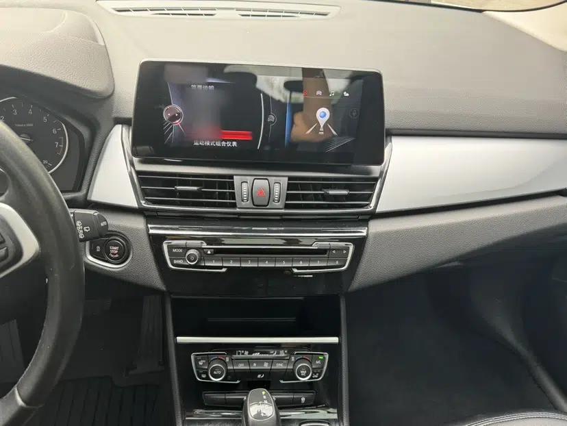 BMW 2 Series Active Tourer 2016 218i Leading Model — миниатюра 16
