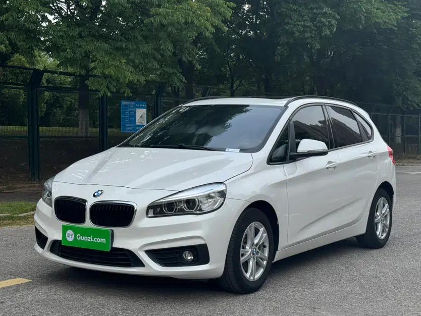 BMW 2 Series Active Tourer 2016 218i Leading Model — миниатюра 9