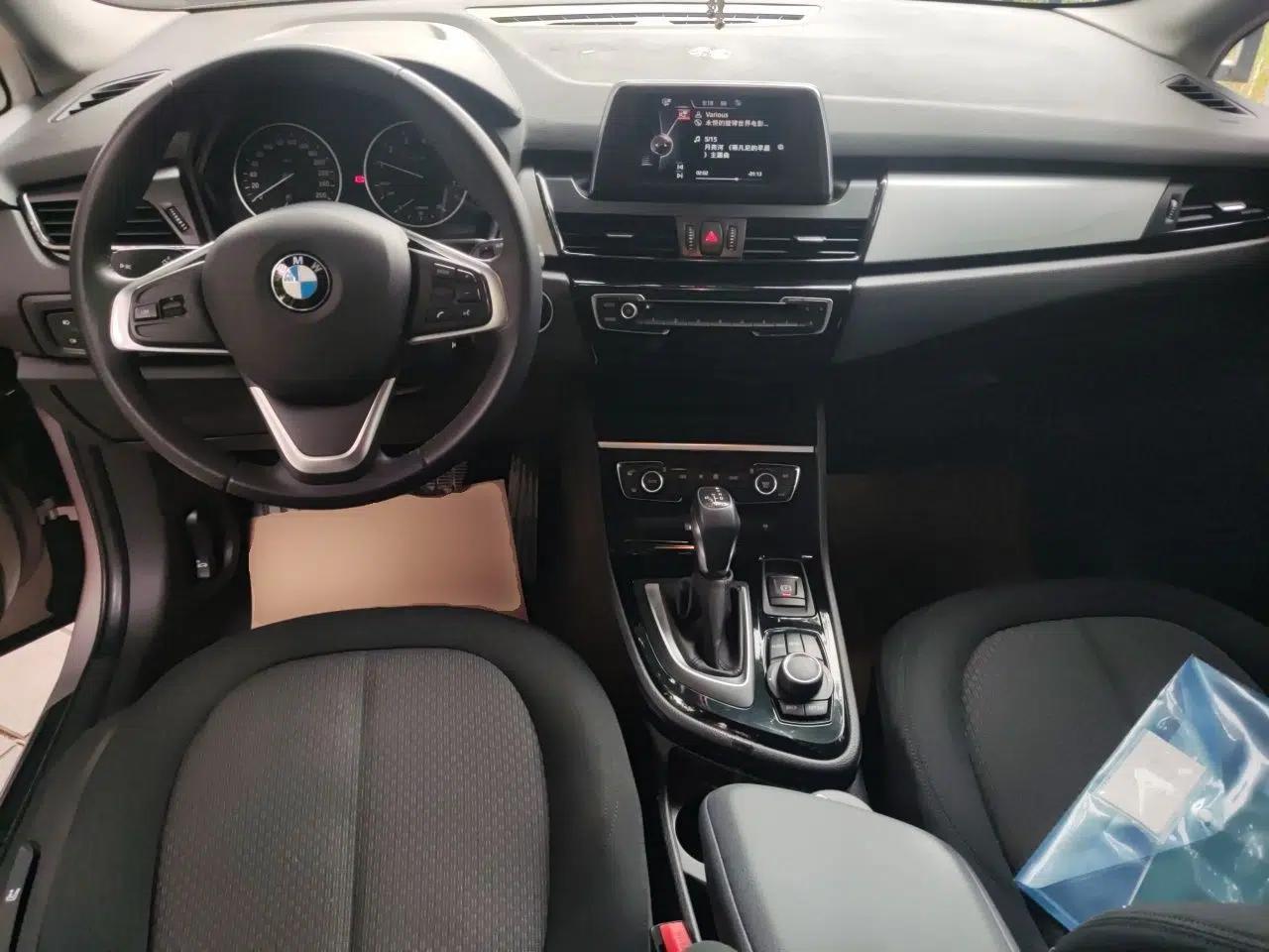 BMW 2 Series Active Tourer 2016 218i Leading Model — миниатюра 10