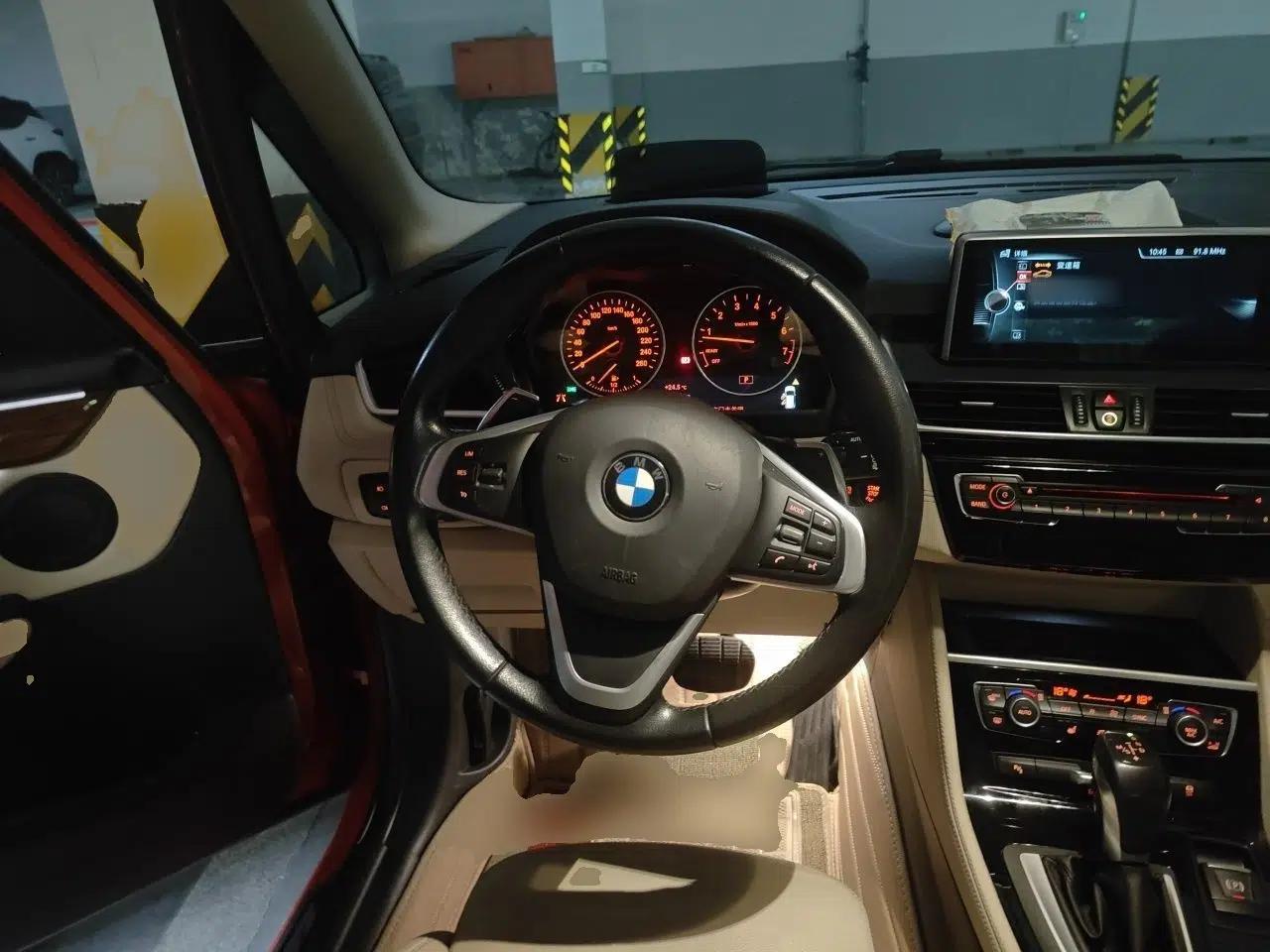 BMW 2 Series Active Tourer 2016 220i Luxury Design Package — миниатюра 11