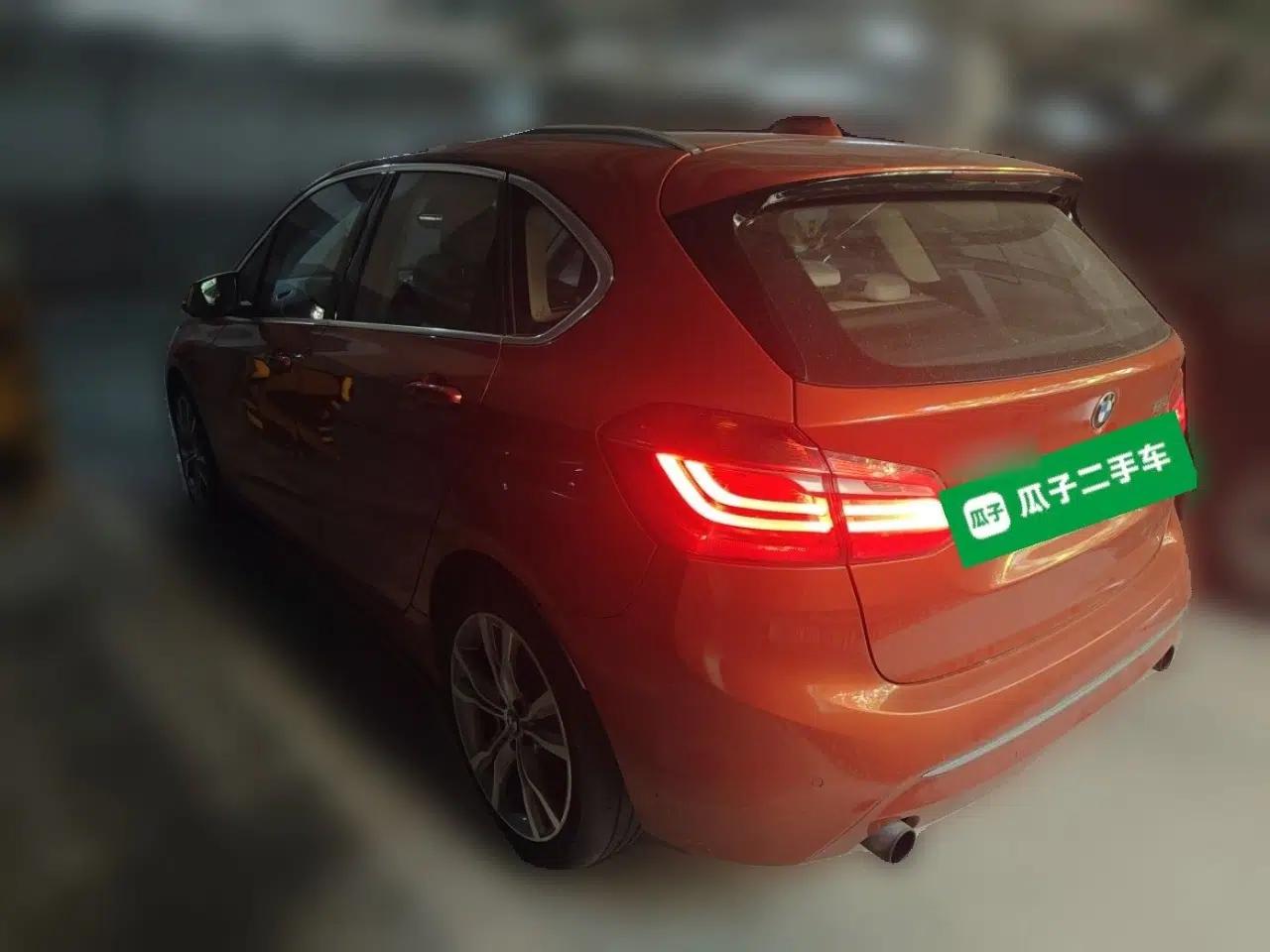 BMW 2 Series Active Tourer 2016 220i Luxury Design Package — миниатюра 4