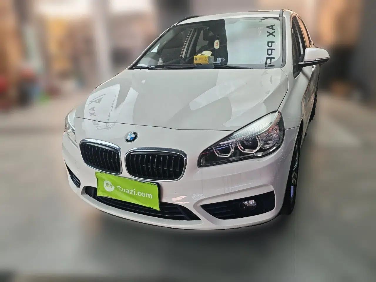 BMW 2 Series Active Tourer 2015 218i Sports Design Package — миниатюра 1