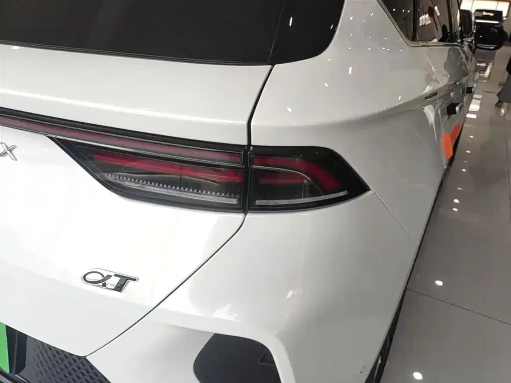 Jihu Alphard T 2024 688E+ Forest Edition PRO 160kW — миниатюра 8