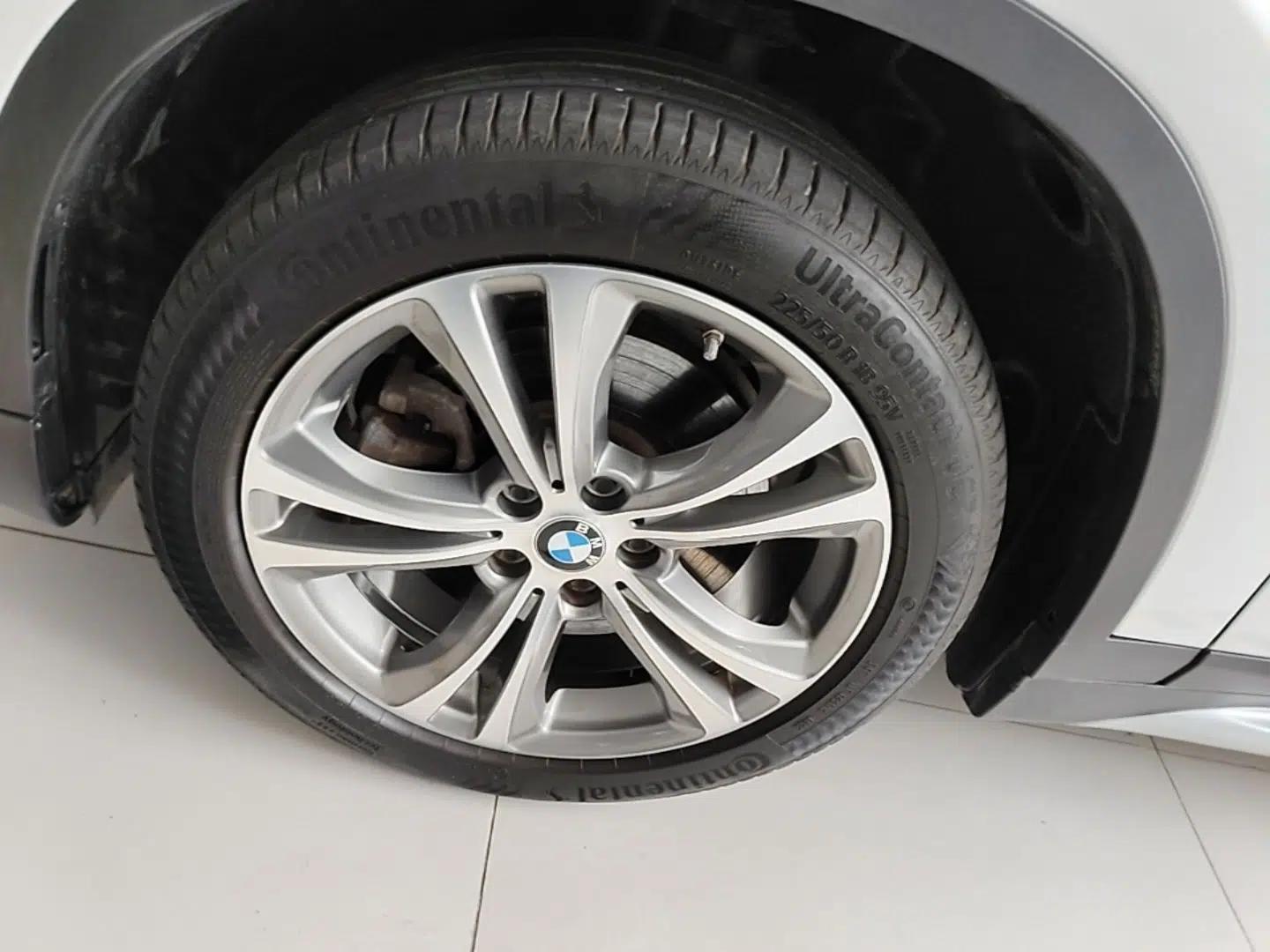 BMW X1 New Energy 2020 xDrive30Le Premium Edition — миниатюра 8