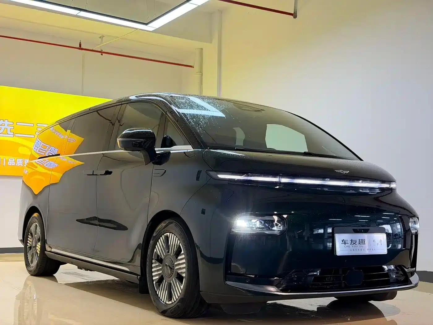 Wingzhen L380 2024 Model, 140-degree, 6-seater, 4WD Ultra — миниатюра 3