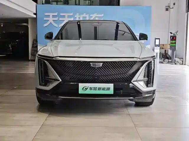 iQ Ruige 2022 Rear-Wheel Drive Long-Range Luxury Edition — миниатюра 2