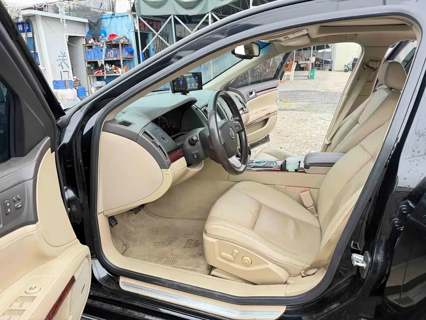 SLS Seville 2011 2.0T Elite — миниатюра 9