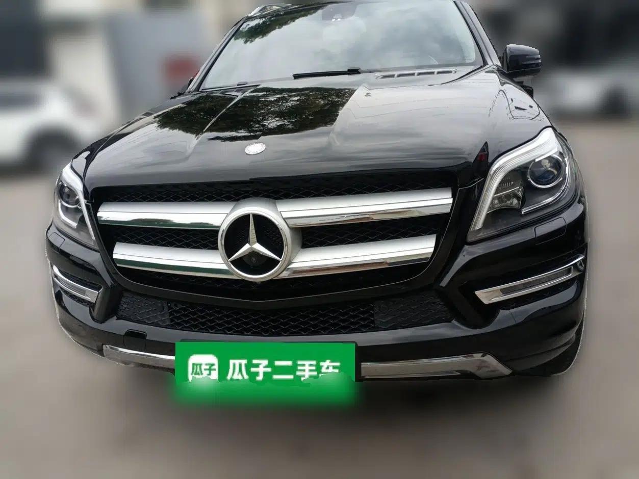 Mercedes-Benz GL-Class 2014 GL 400 4MATIC Dynamic Model — миниатюра 2