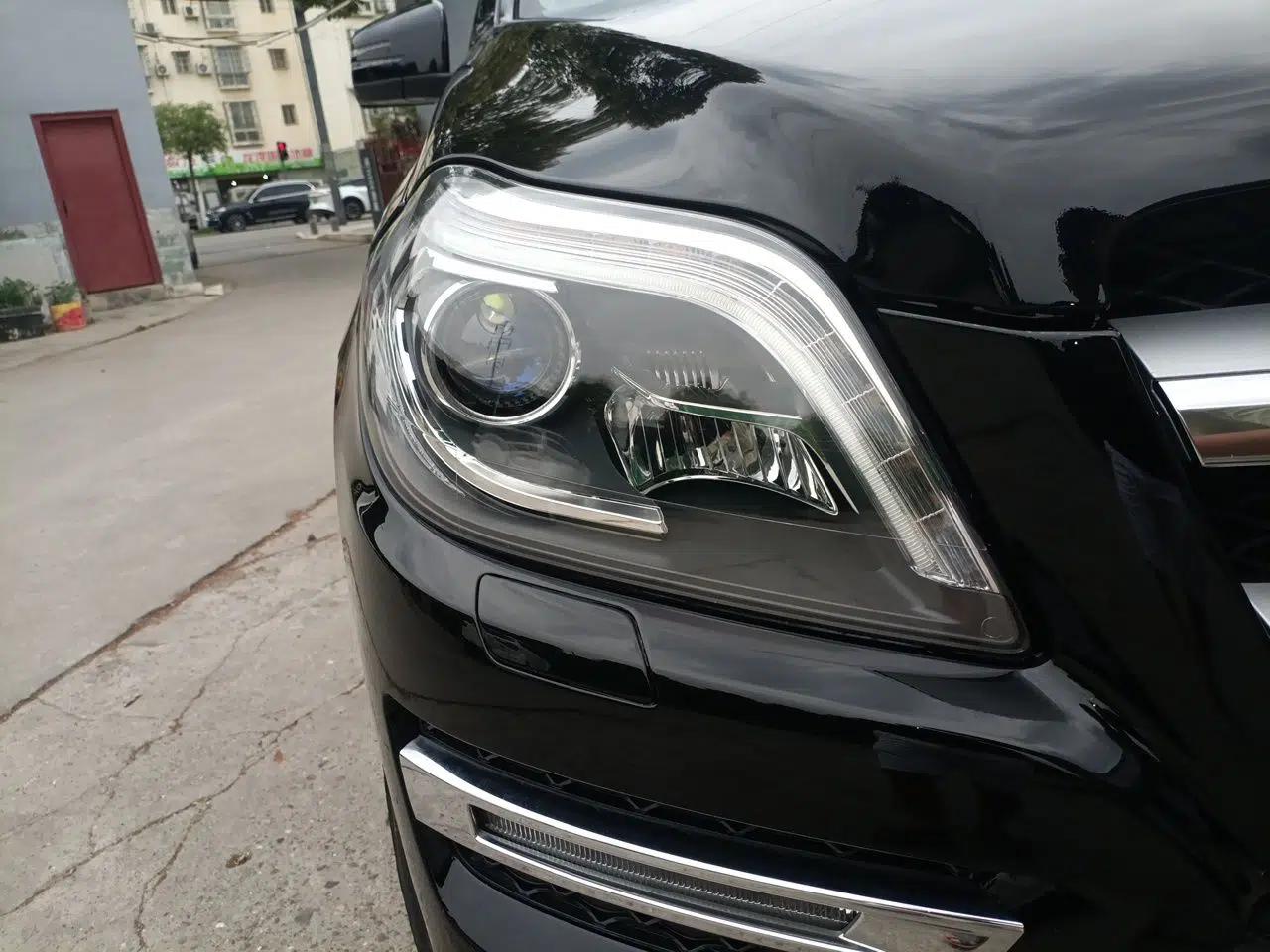 Mercedes-Benz GL-Class 2014 GL 400 4MATIC Dynamic Model — миниатюра 7