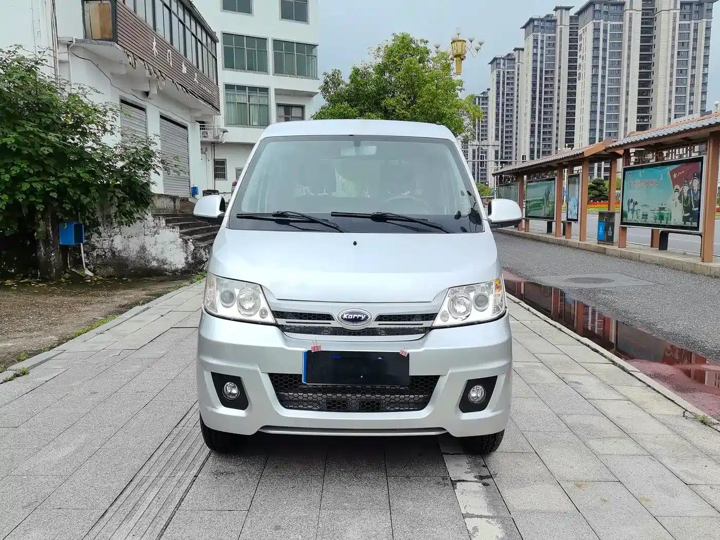 Yujin 2018 1.3L Double Cab Extended Standard Model ACTECO-SQR472WD — миниатюра 3