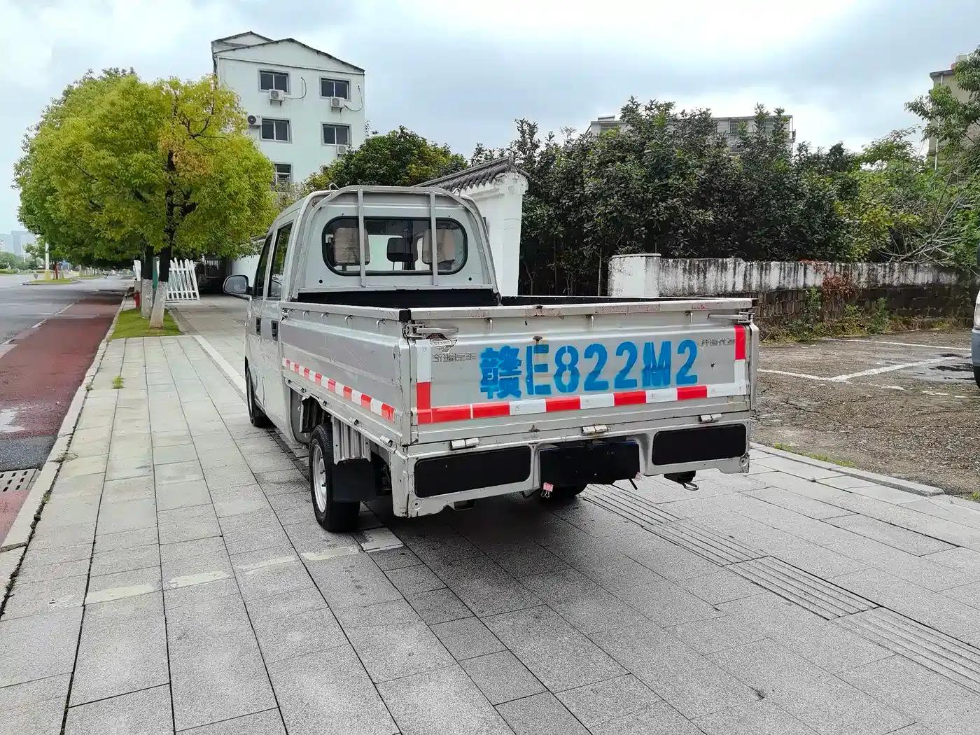 Yujin 2018 1.3L Double Cab Extended Standard Model ACTECO-SQR472WD — миниатюра 6