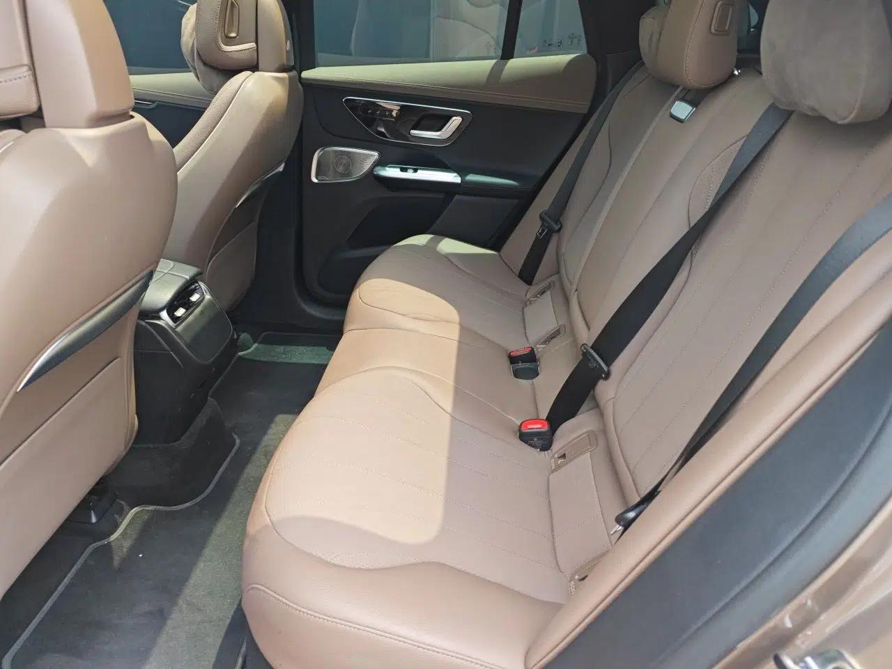 Mercedes-Benz EQE SUV 2023 350 4MATIC Pioneer Edition — миниатюра 18