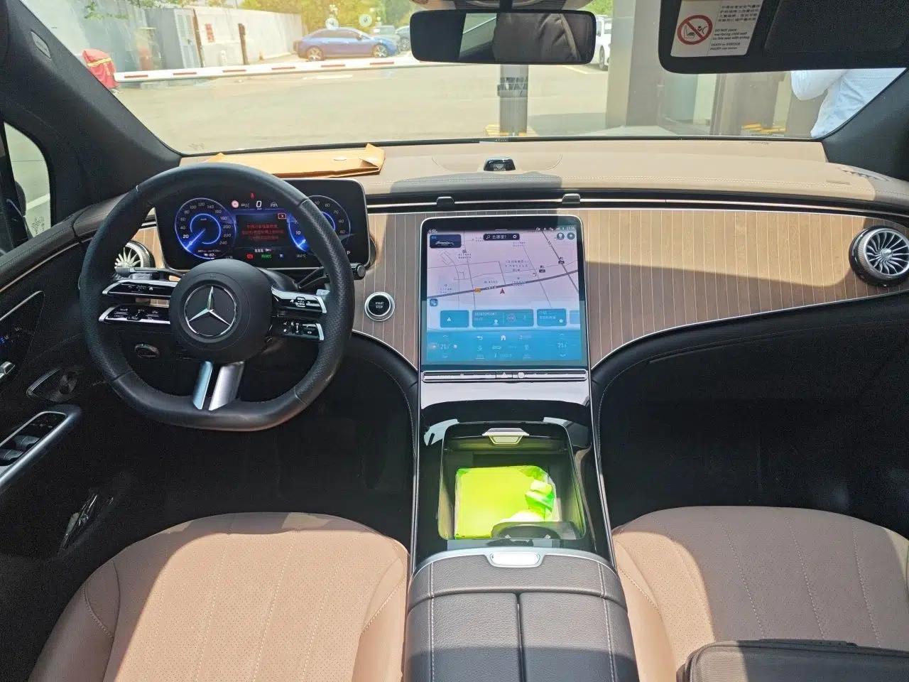 Mercedes-Benz EQE SUV 2023 350 4MATIC Pioneer Edition — миниатюра 10