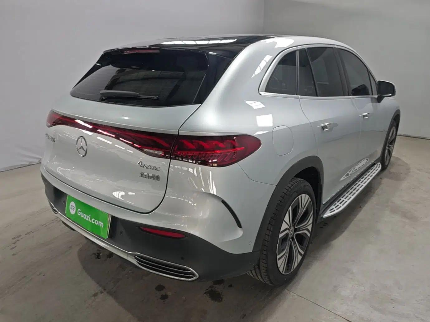 Mercedes-Benz EQE SUV 2023 350 4MATIC Luxury Edition — миниатюра 4