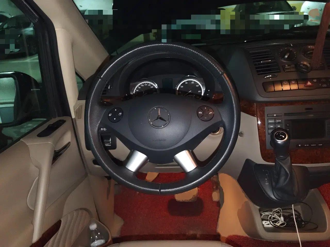Mercedes-Benz Viano 2015 3.0L Partner Edition — миниатюра 11