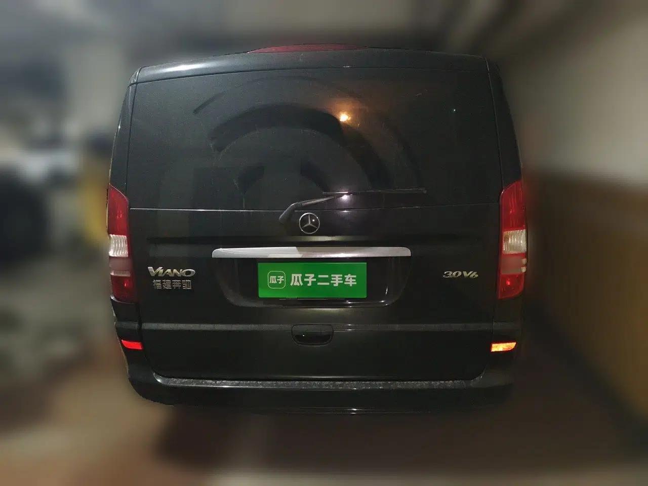 Mercedes-Benz Viano 2015 3.0L Partner Edition — миниатюра 5