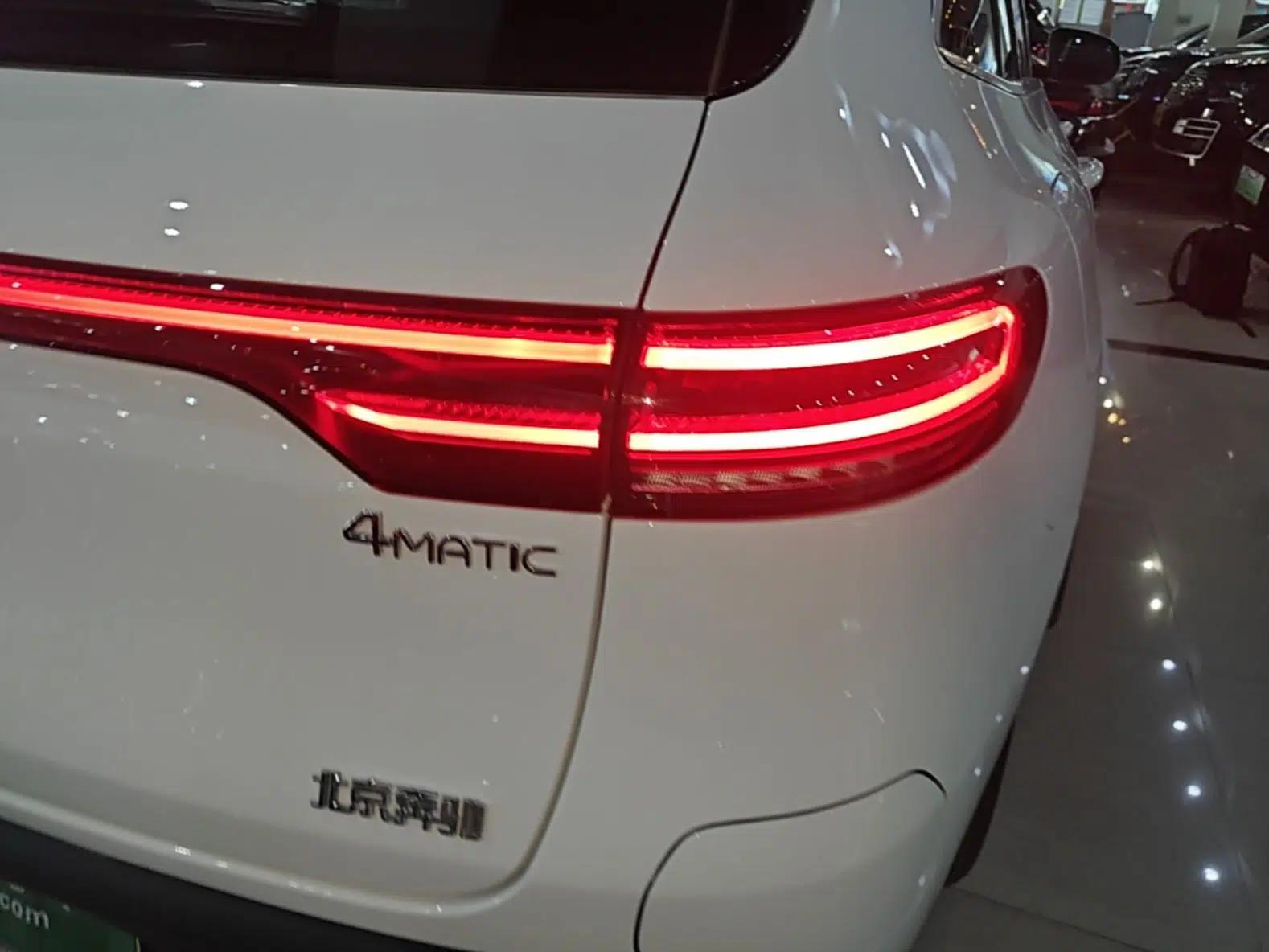Mercedes-Benz EQC 2021 EQC 400 4MATIC — миниатюра 7