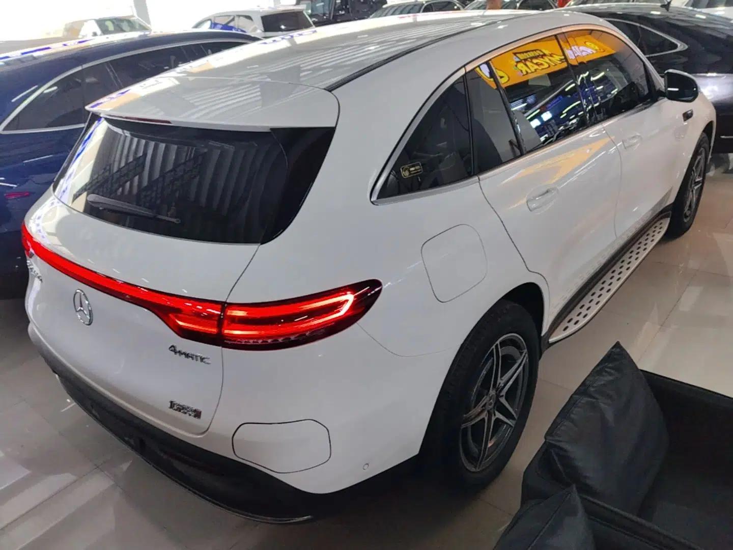 Mercedes-Benz EQC 2021 EQC 400 4MATIC — миниатюра 4