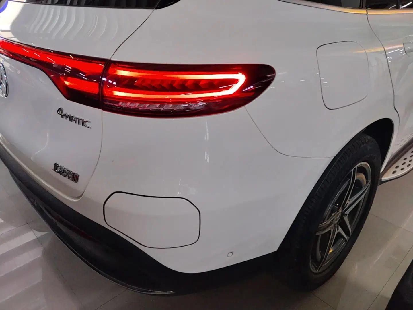 Mercedes-Benz EQC 2021 EQC 400 4MATIC — миниатюра 8