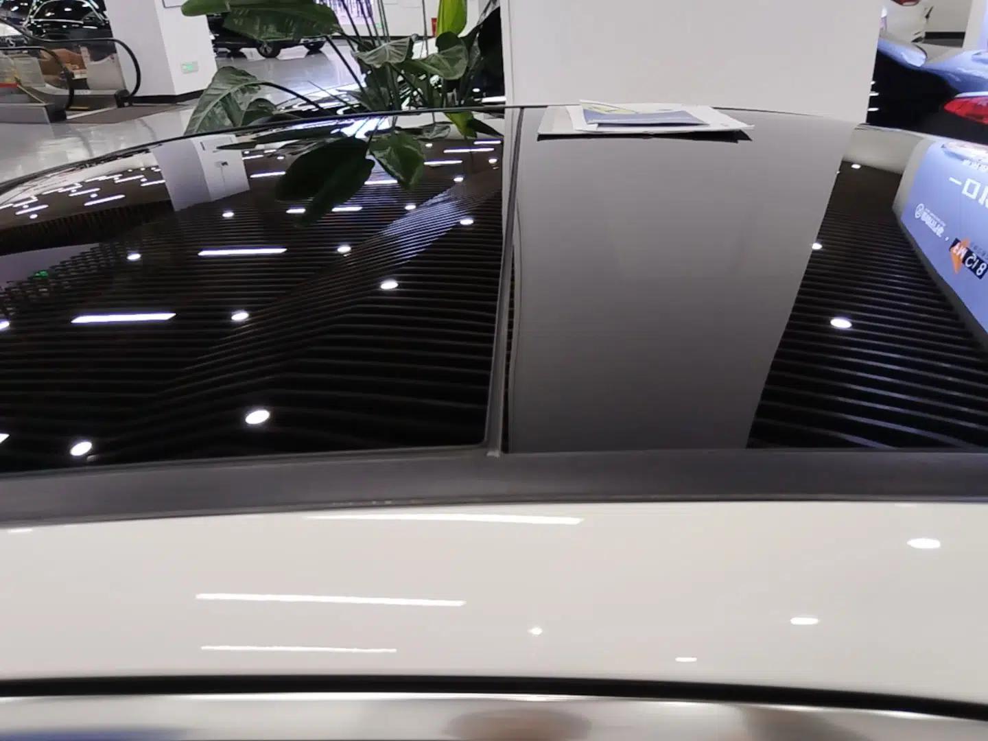 Mercedes-Benz C-Class New Energy 2023 C 350 eL — миниатюра 11
