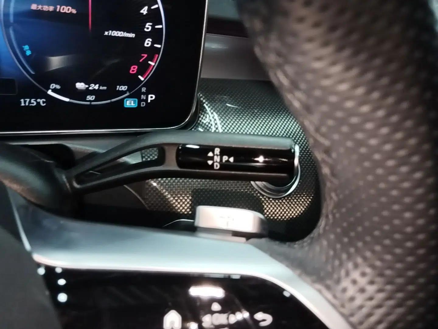 Mercedes-Benz C-Class New Energy 2023 C 350 eL — миниатюра 17