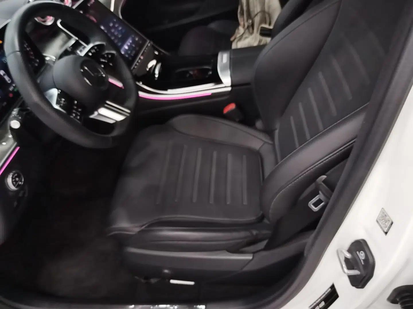 Mercedes-Benz C-Class New Energy 2023 C 350 eL — миниатюра 18