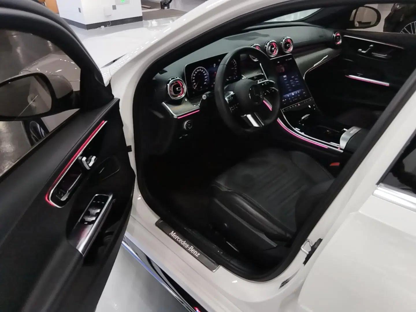 Mercedes-Benz C-Class New Energy 2023 C 350 eL — миниатюра 19