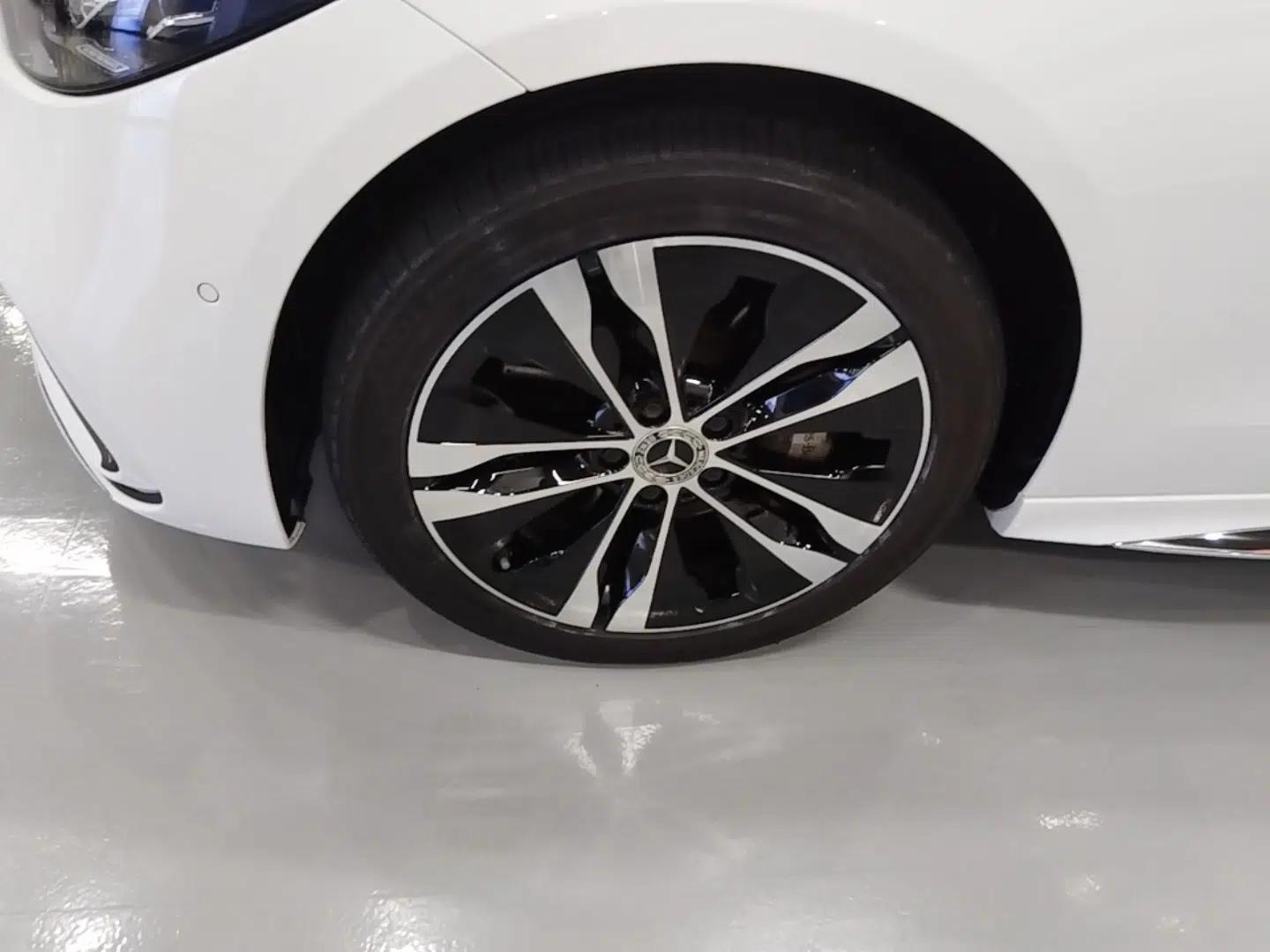 Mercedes-Benz C-Class New Energy 2023 C 350 eL — миниатюра 8