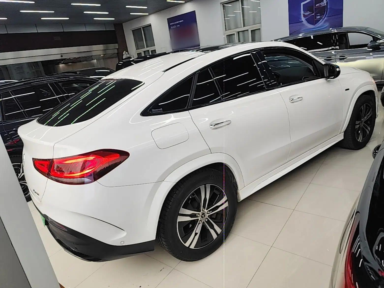 Mercedes-Benz GLE New Energy 2021 GLE 350 e 4MATIC — миниатюра 4