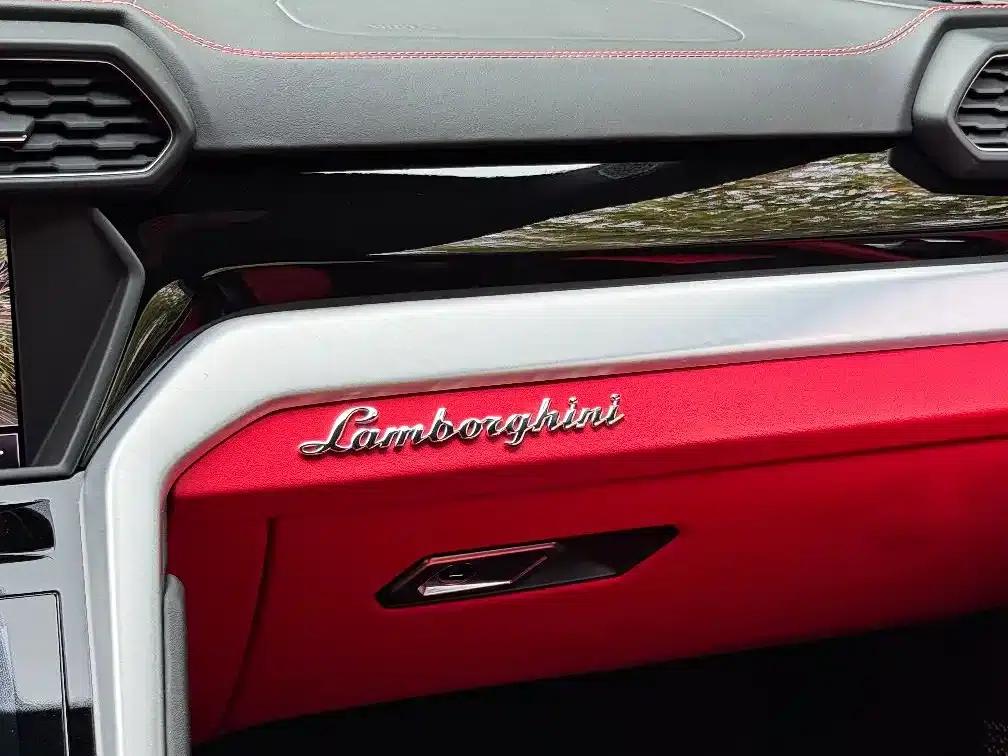 2018 Urus 4.0T V8 — миниатюра 15