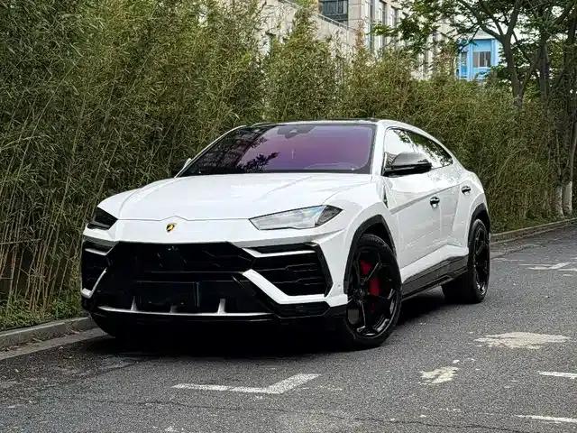 2018 Urus 4.0T V8