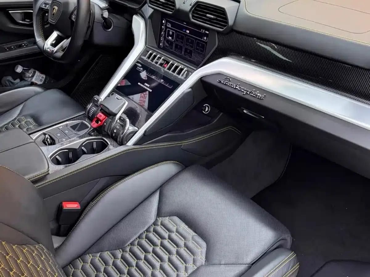 2018 Urus 4.0T V8 — миниатюра 4