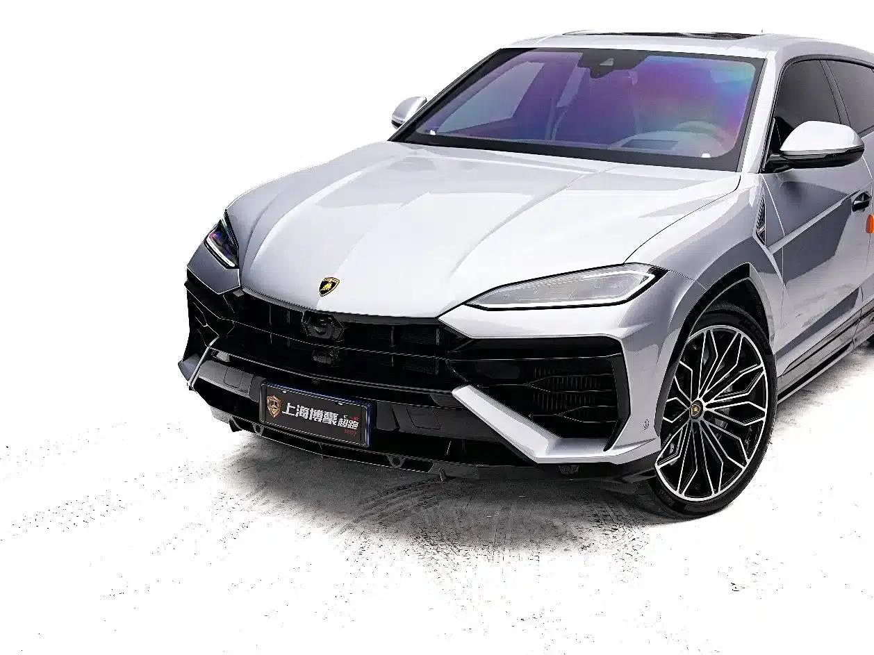 2025 Urus SE 4.0T Standard Edition — миниатюра 2