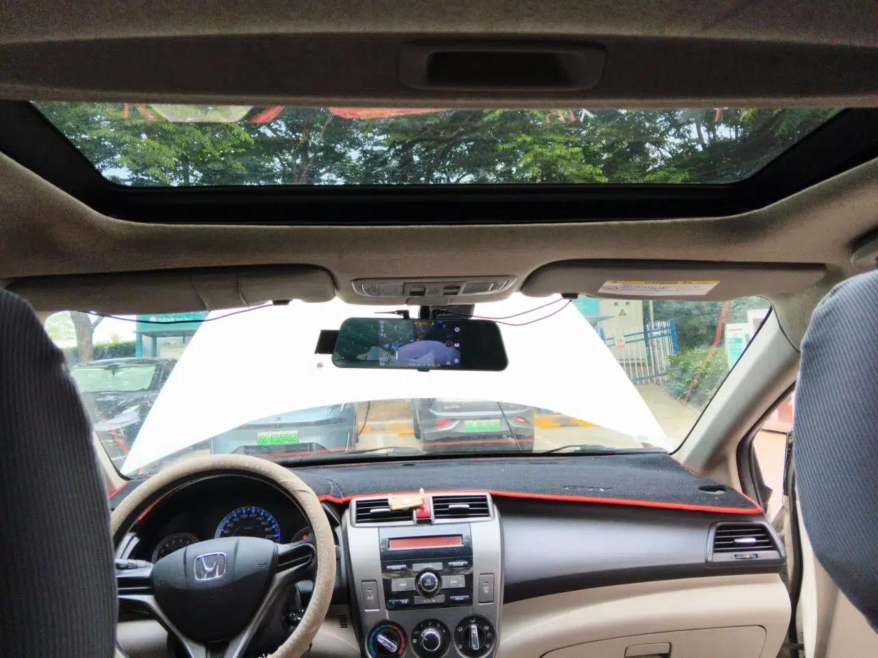 Honda City Classic 2012 1.5L Automatic Elite Edition — миниатюра 19