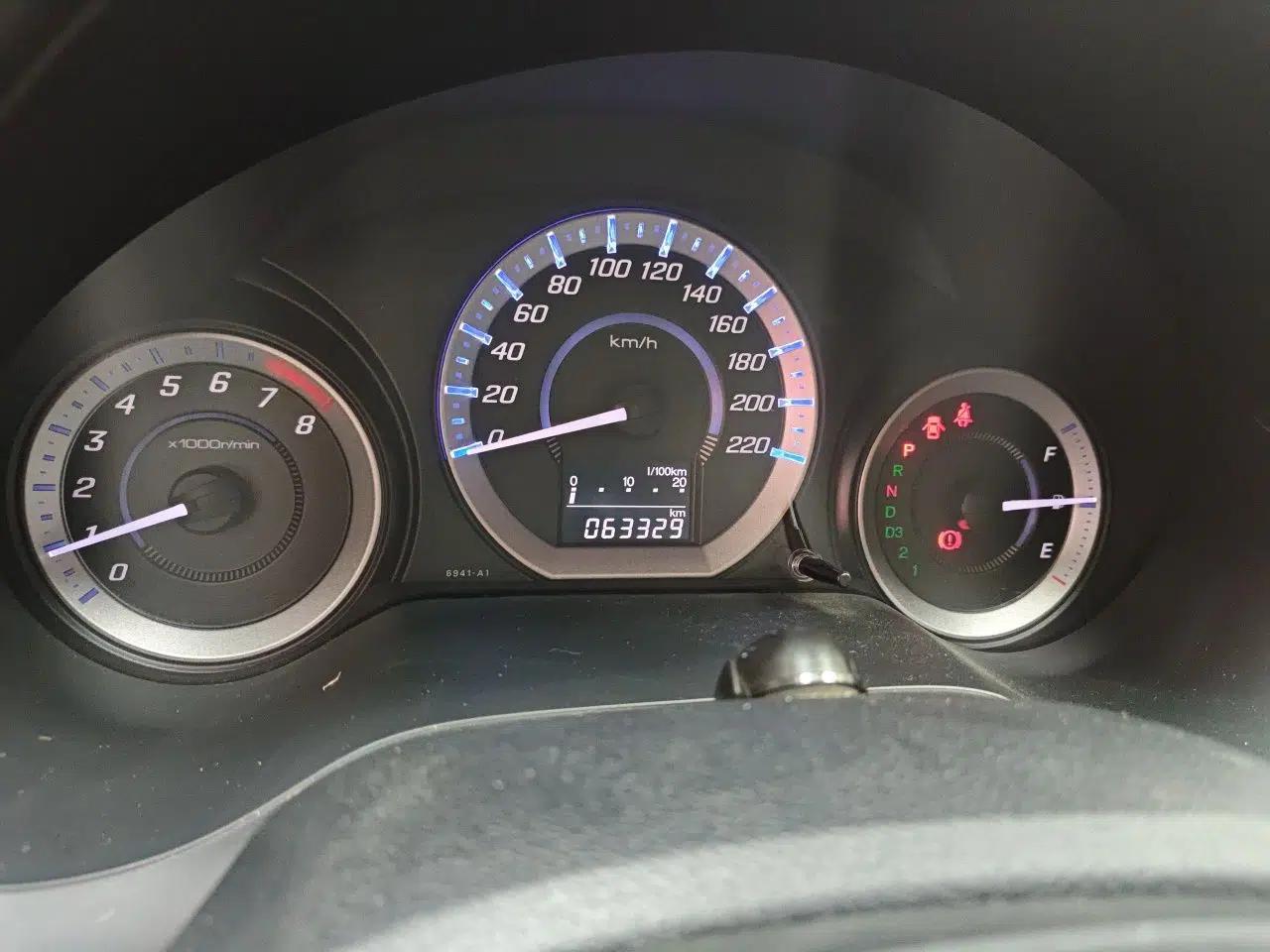 Honda City Classic 2012 1.5L Automatic Flagship Edition — миниатюра 12