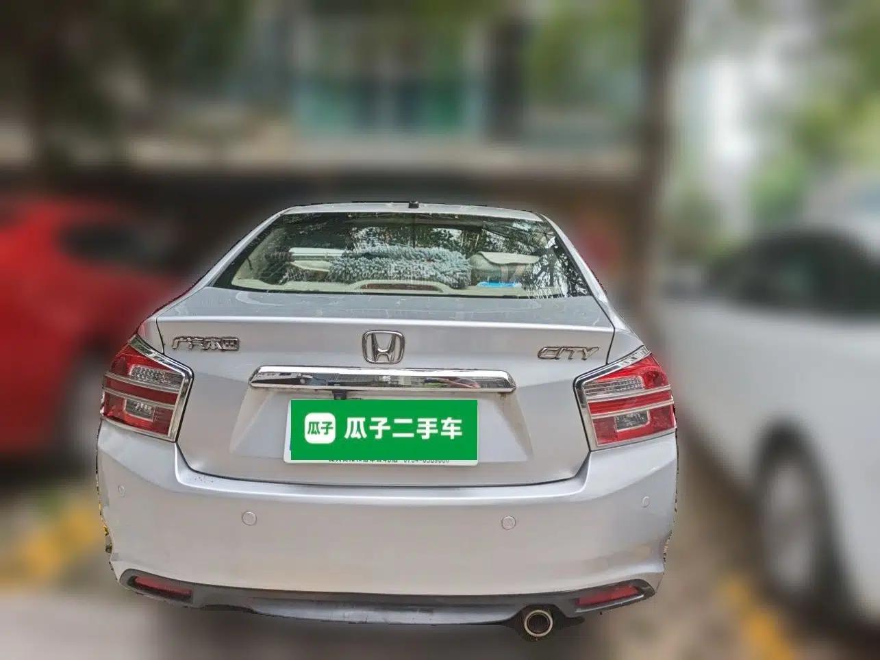 Honda City Classic 2012 1.5L Automatic Flagship Edition — миниатюра 5