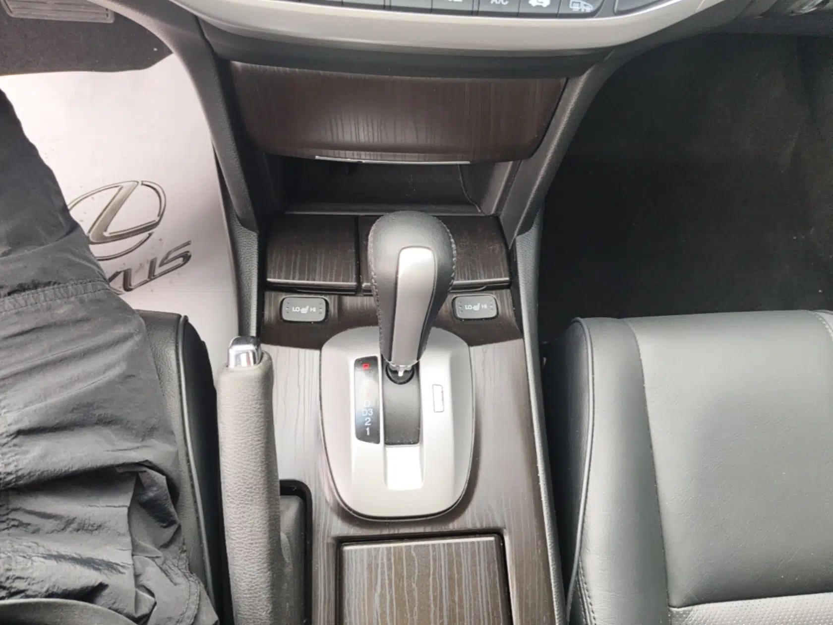 Honda Crosstour 2014 2.4L Luxury Edition — миниатюра 17
