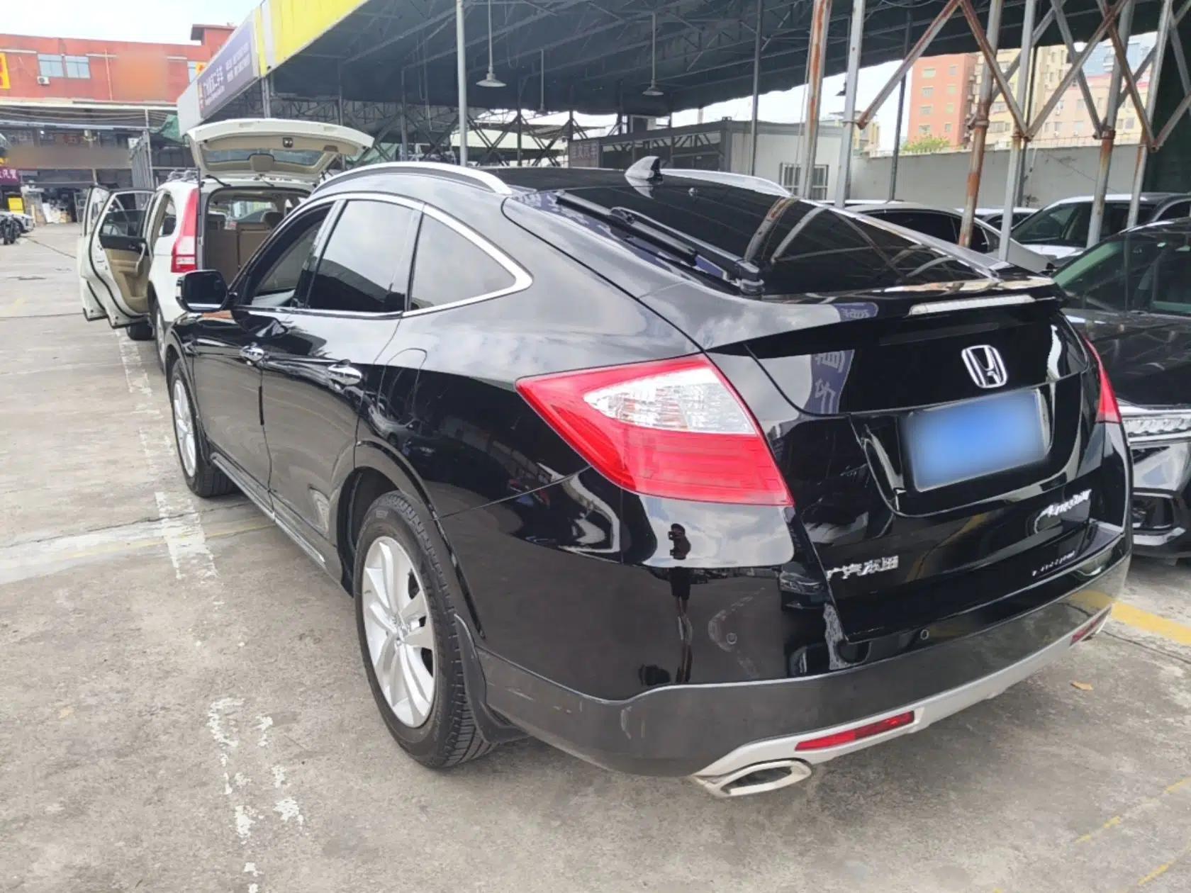 Honda Crosstour 2014 2.4L Luxury Edition — миниатюра 4