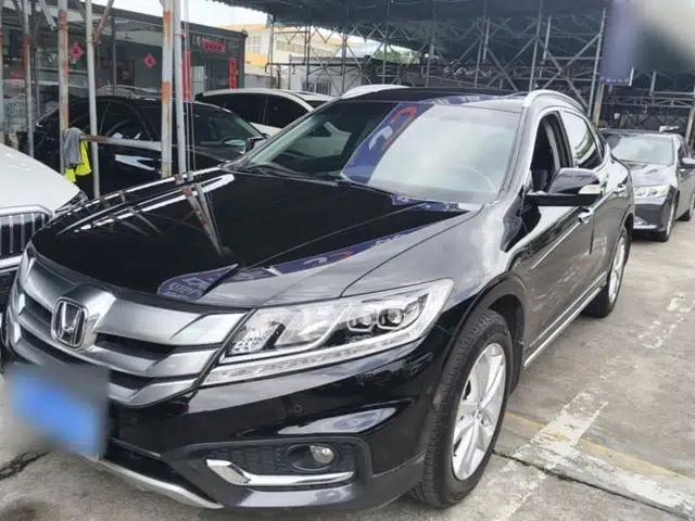 Honda Crosstour 2014 2.4L Luxury Edition