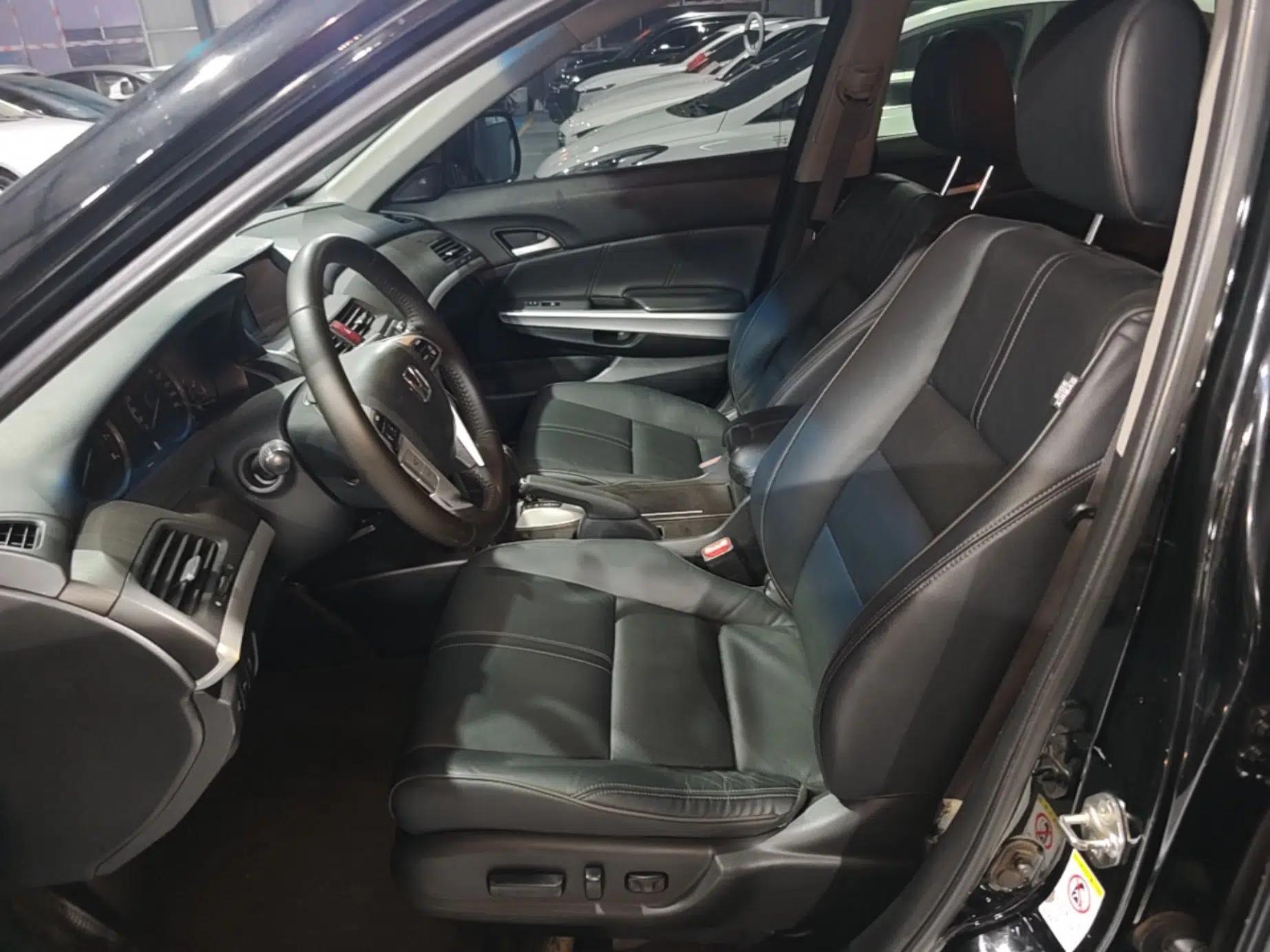 Honda Crosstour 2012 2.4L Luxury Edition — миниатюра 18