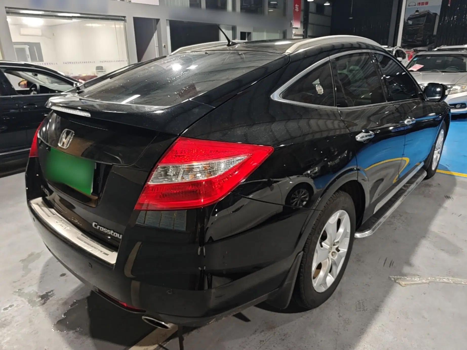 Honda Crosstour 2012 2.4L Luxury Edition — миниатюра 6