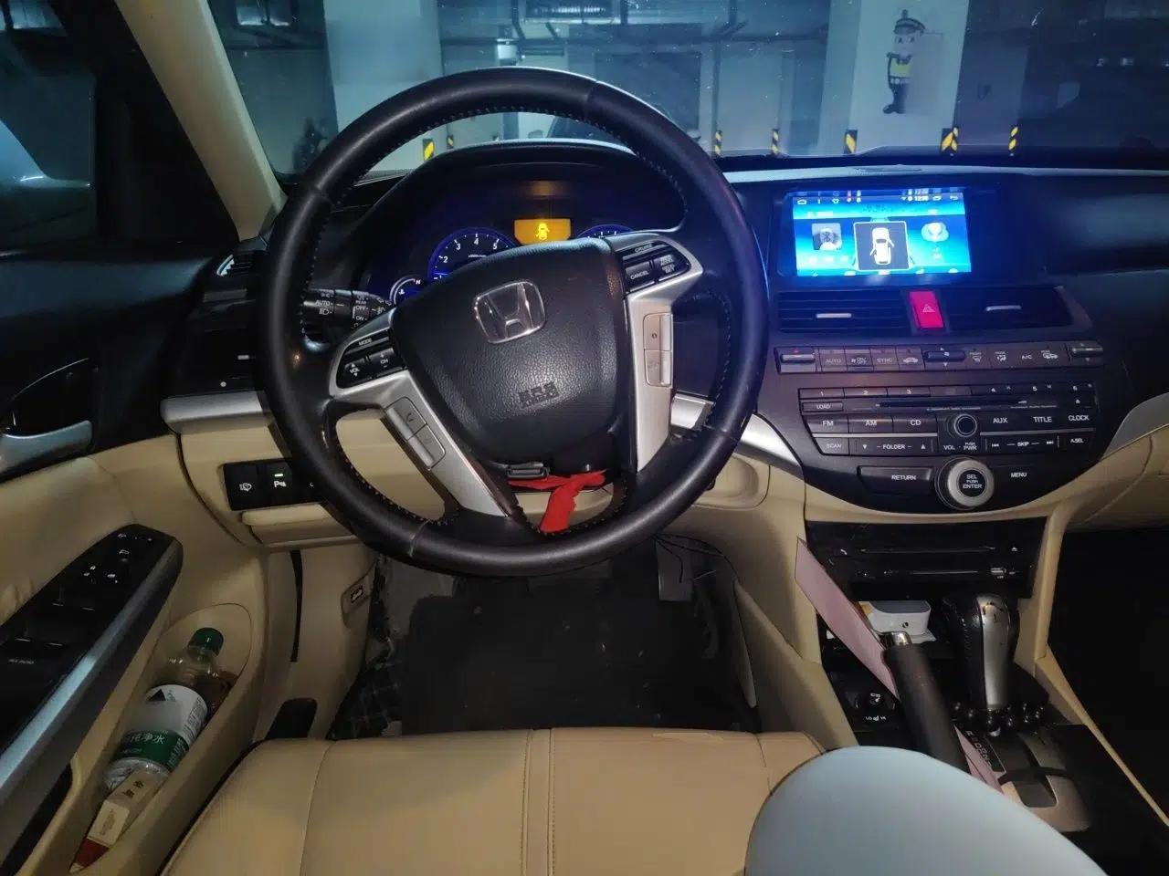 Honda Crosstour 2012 2.4L Luxury Edition — миниатюра 11