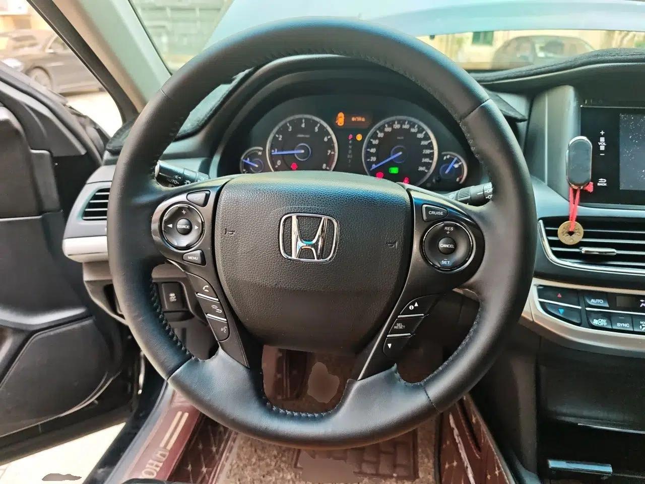 Honda Crosstour 2014 2.4L Luxury Edition — миниатюра 11