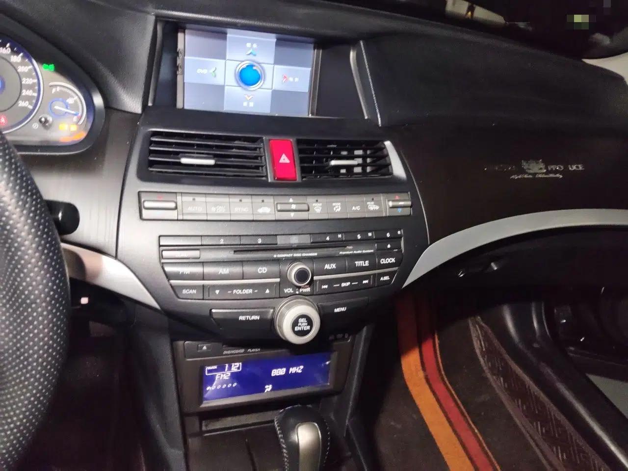 Honda Crosstour 2012 2.4L Luxury Edition — миниатюра 14